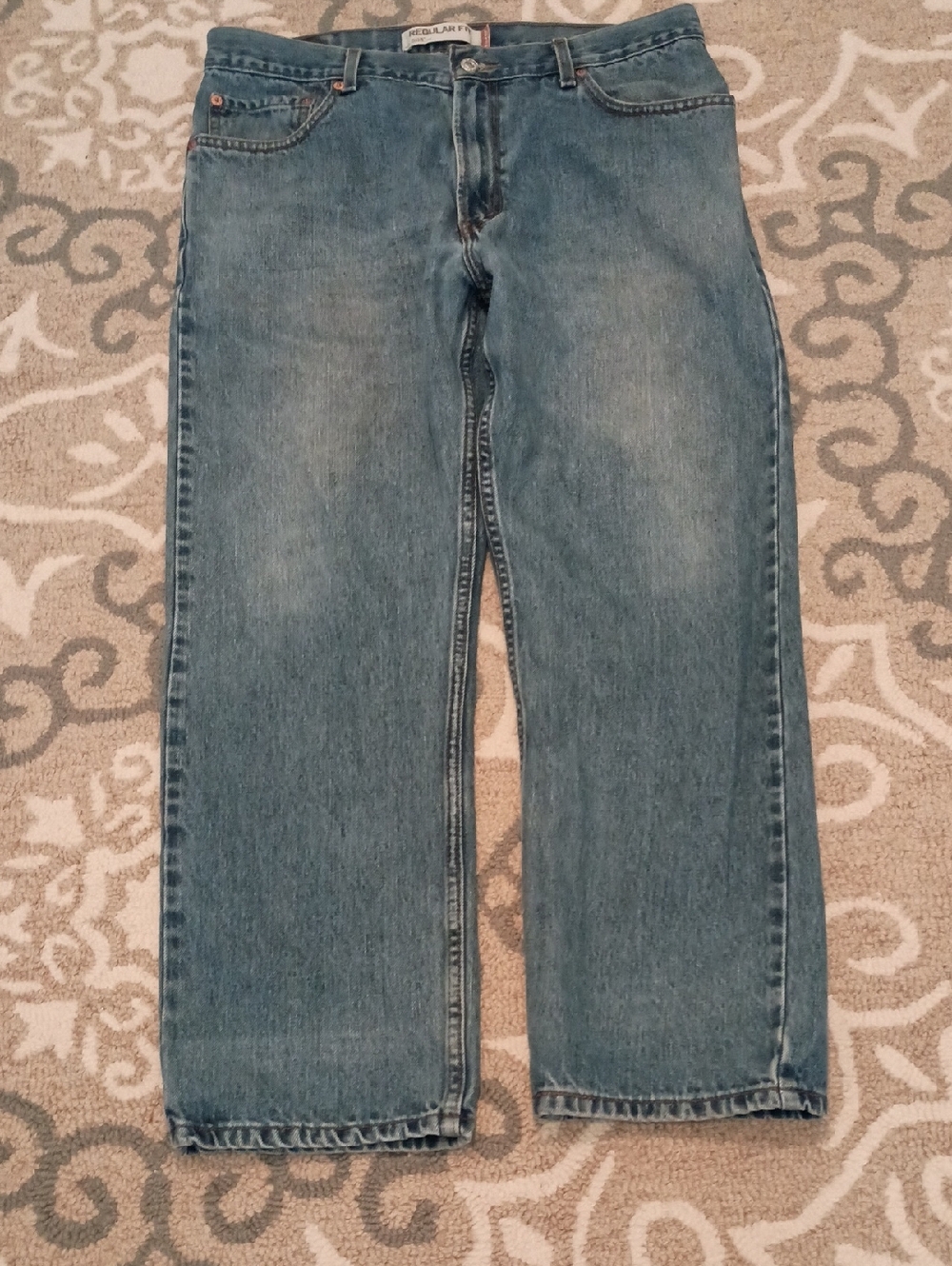 Levi's Men's Straight Jeans - Light Blue Wash (See my measurements in photos)